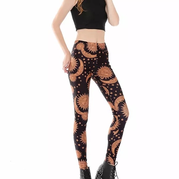 Boho Celestial Sun and Moon Leggings - Picture 5 of 6